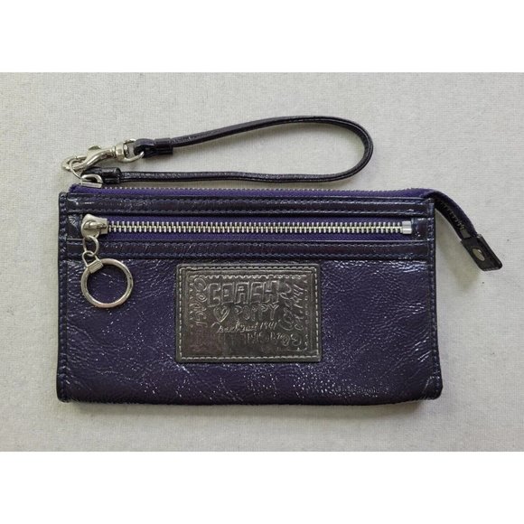 Coach Poppy Women's Deep Blue Patent Leather Zip Up Wristlet Credit Card Slots - Picture 1 of 11